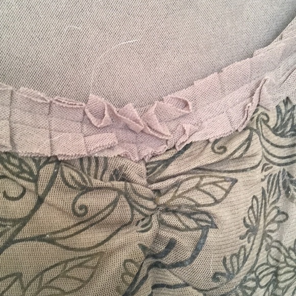 DKNY brown lace top size S (fits like a M) - Picture 6 of 11